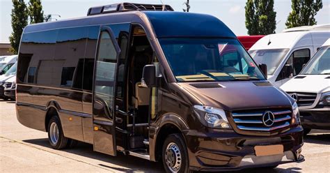 cheap coach hire chelmsford